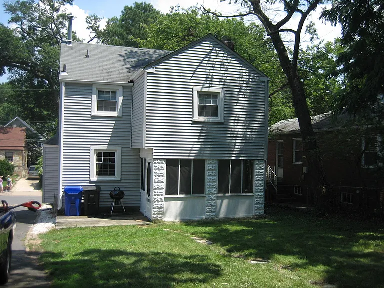 1232 N Taylor St — Photo 49