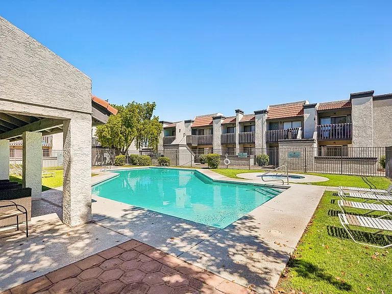 Acacia Pointe — Photo 6