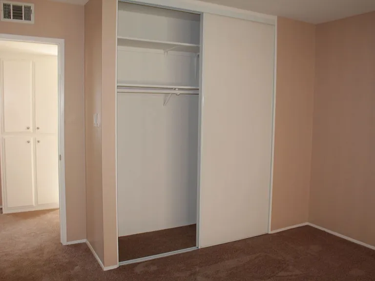 3644 Mira Pacific Dr — Photo 7