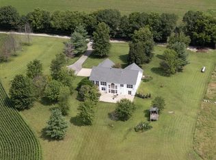 134 Westview Dr, Warrenton, MO 63383