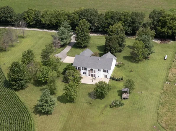 134 Westview Dr, Warrenton, MO 63383