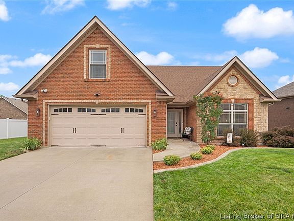3rd image of 5705 Sugar Berry Lane