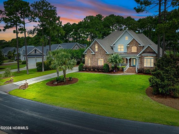 2nd image of 3708 Fairfield Way