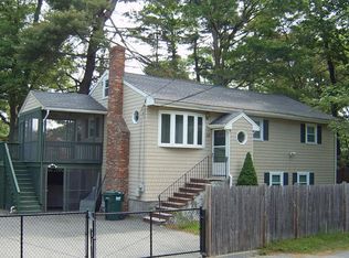 48 Hilltop Rd, Holbrook, MA 02343