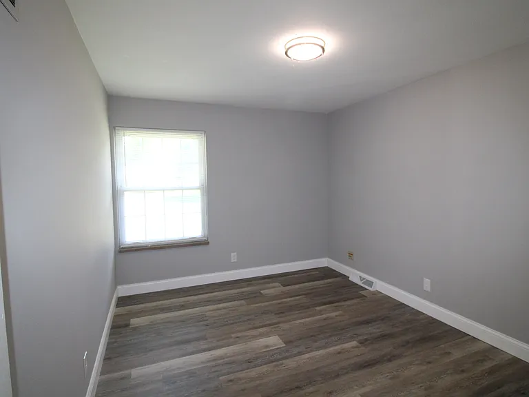 12533 Starspur Ln — Photo 17