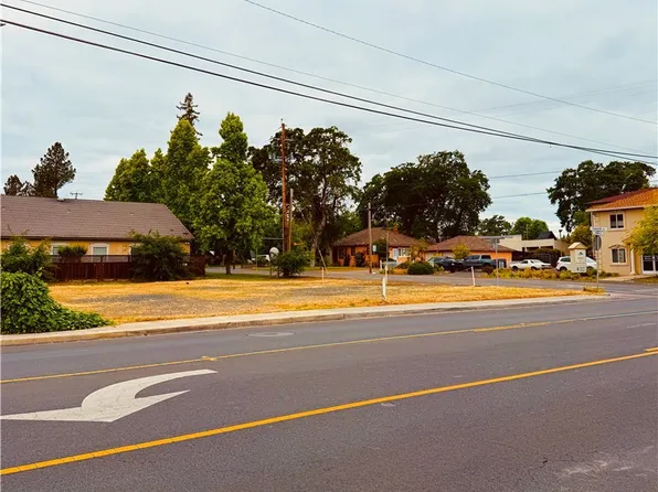 1095 N Main St #2, Lakeport, CA 95453
