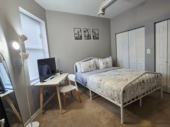 (undisclosed Address), Chicago, IL 60637