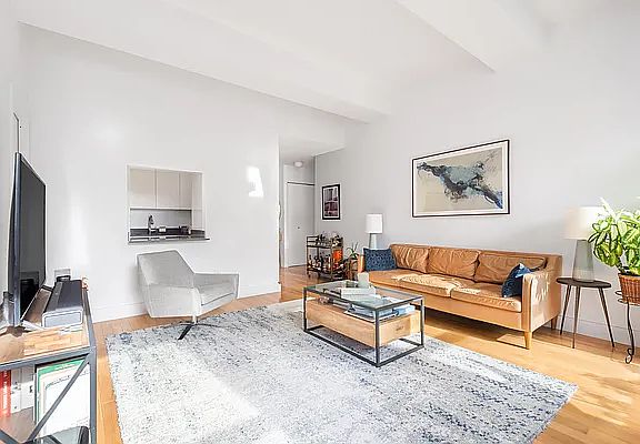 2nd image of 99 John St APT 2206