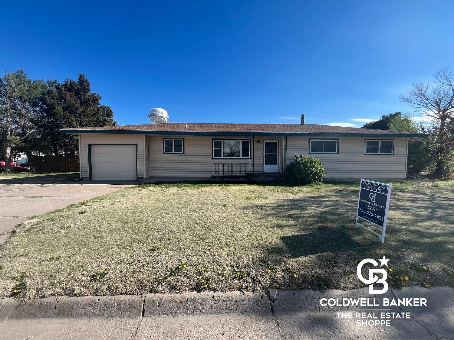 411 W M St, Leoti, KS 67861 Zillow