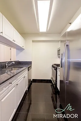 Rented by Mirador Real Estate | media 40