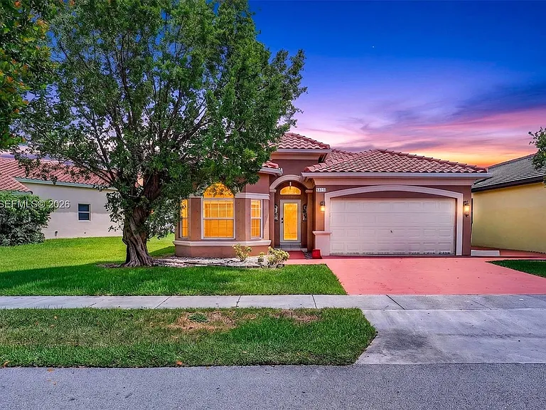 13337 SW 52nd St — Photo 37