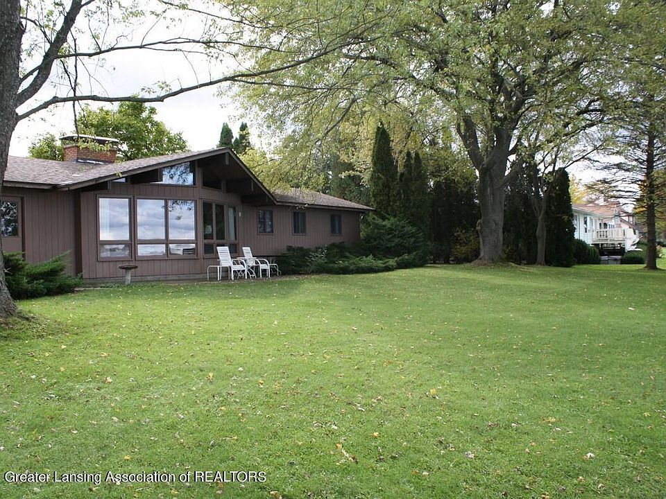 720 Holly Rd, Cadillac, MI 49601 Zillow