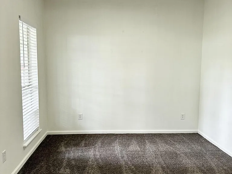 2298 Huckins Ct — Photo 5