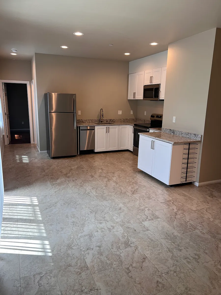Building Photo - 859 Florida St #2