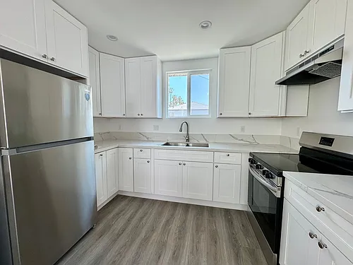 All New Large Home like ADU in the Leimert Park area Photo 1