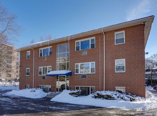 11 Cogswell Avenue, Cambridge, MA 02140