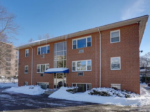 11 Cogswell Ave APT 15, Cambridge, MA 02140