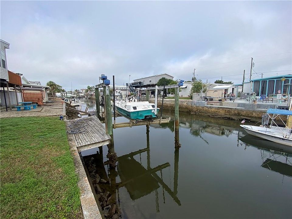 1st image of 6839 Heron Ln
