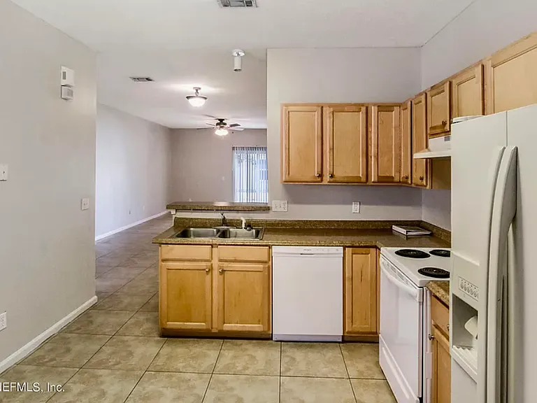 4771 Playpen Dr — Photo 2