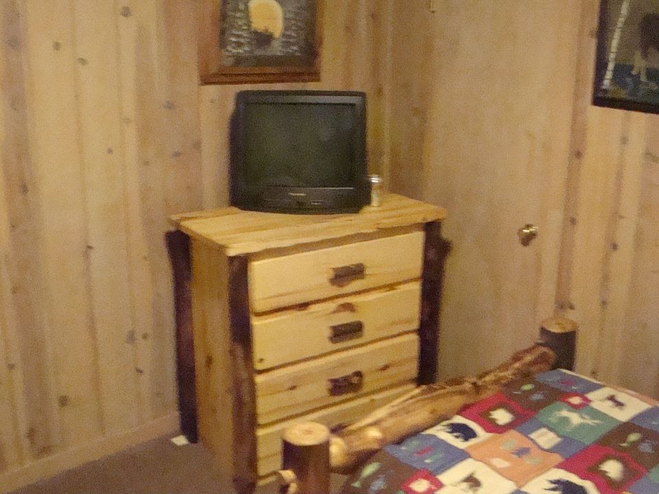 2nd image of 3808 Country Club Cir