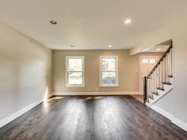 The Trevian Townhomes (Park), 601 Park Ave #601R, Wilmette, IL 60091