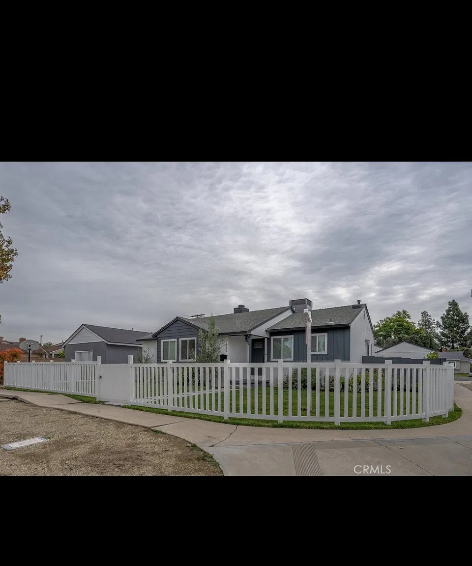 3 bed, 1244 sqft, $6,000 — Photo 3