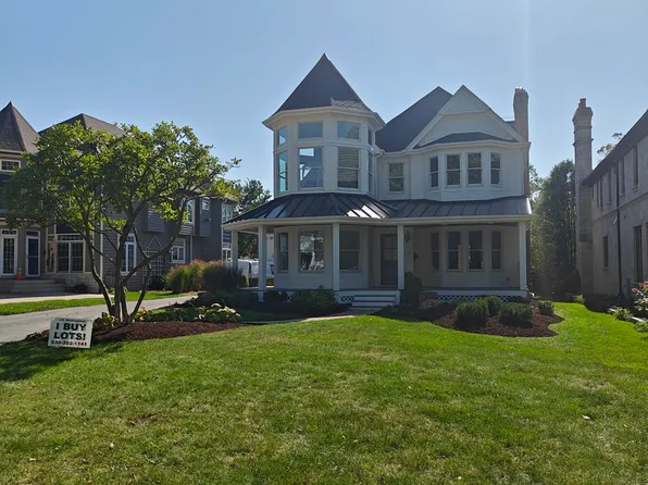 254 E South St, Elmhurst, IL 60126