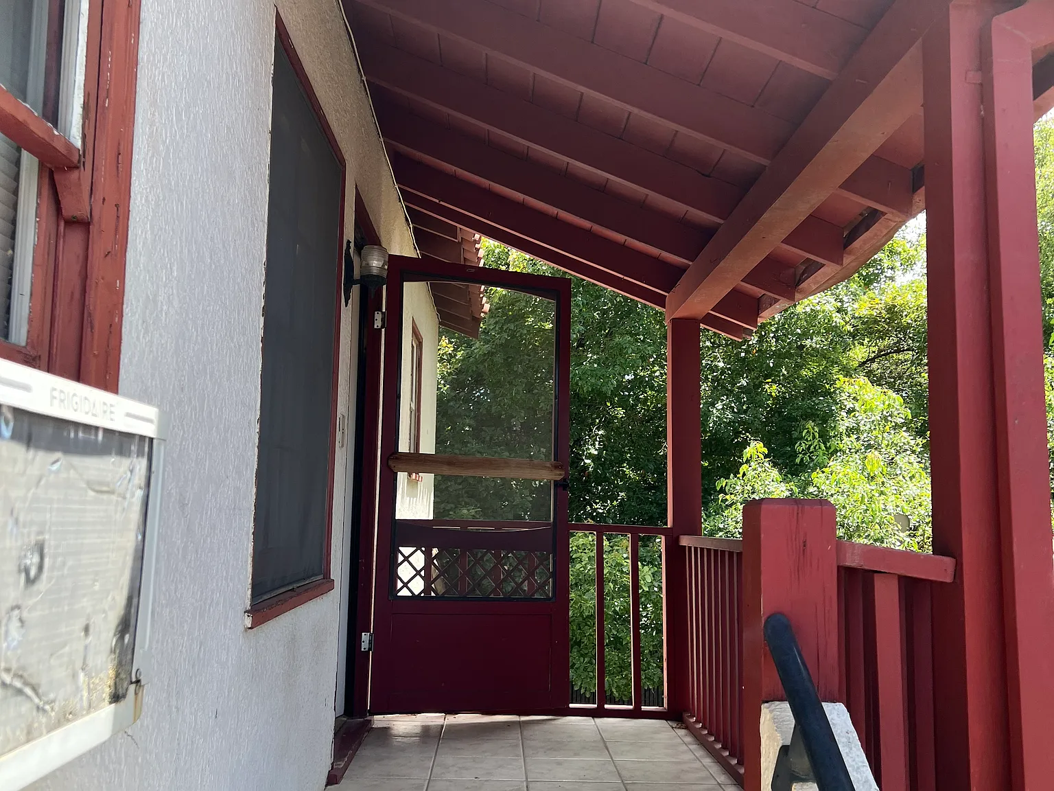 1 bed, $1,050 — Photo 3