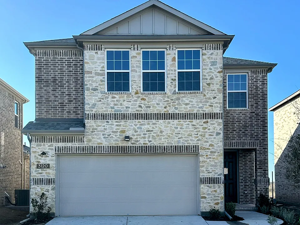 3120 Lucia Way