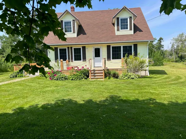 83 Saint Marys Bay Rd, Gaspereaux, PE C0A 1R0