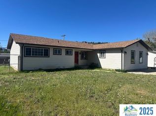 506 Lakewood Way, Susanville, CA 96130