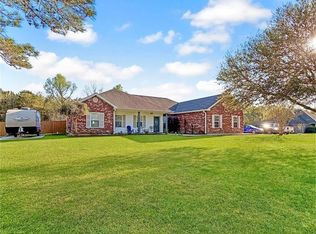 545 Delia Dr, Leesville, LA 71446