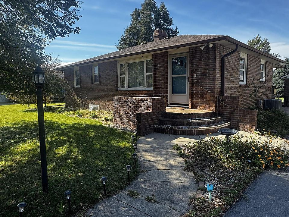 1st image of 345 N 12th St