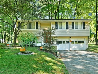 7751 Castle Rock Dr NE, Warren, OH, 44484