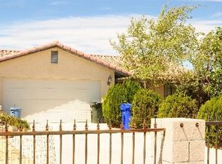 21181 Cowachan Rd, Apple Valley, CA 92308