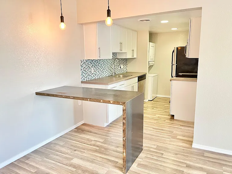 4127 N 9th Ave #6 — Photo 24
