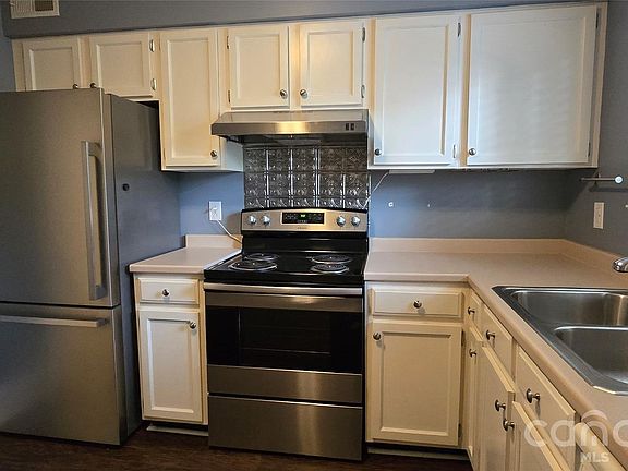 3rd image of 3001 Heathstead Pl APT D