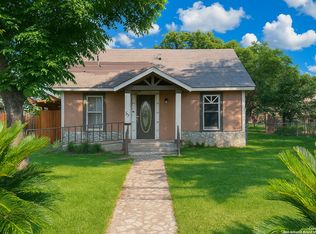 822 N High, Uvalde, TX 78801