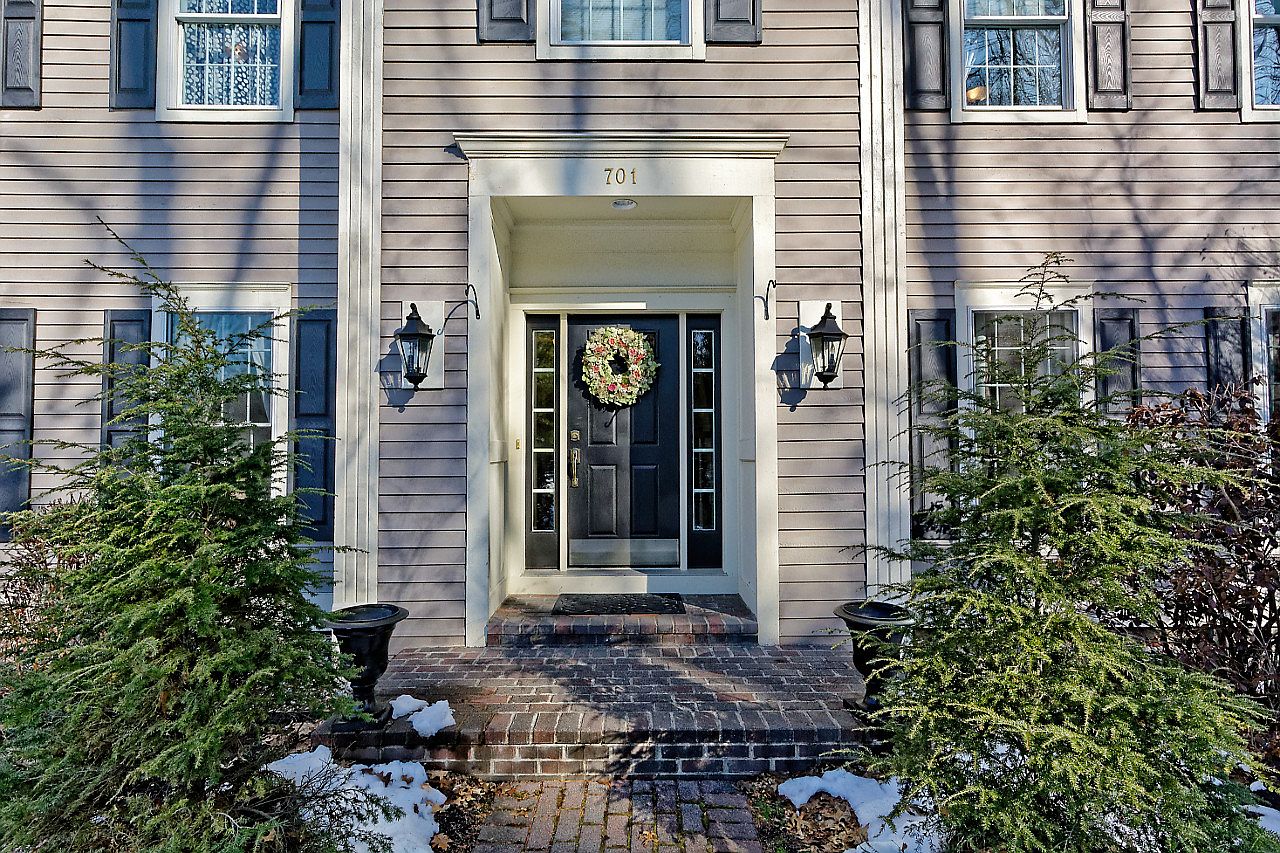 701 Waldens Pond Rd, Albany, NY 12203 Zillow