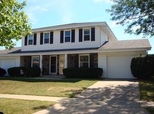 6017 80th Pl, Kenosha, WI 53142