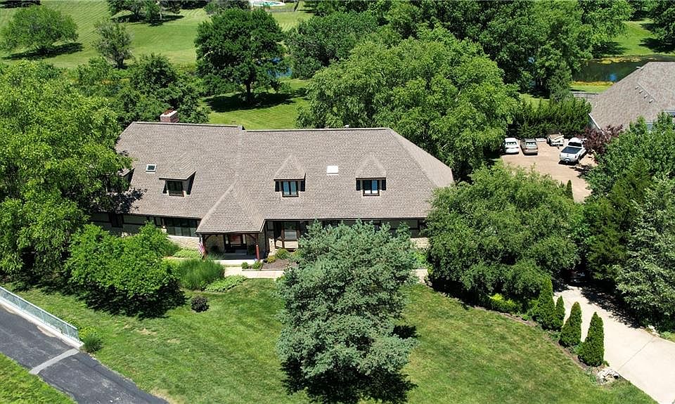 15098 Stearns St, Overland Park, KS 66221 MLS 2493789 Zillow