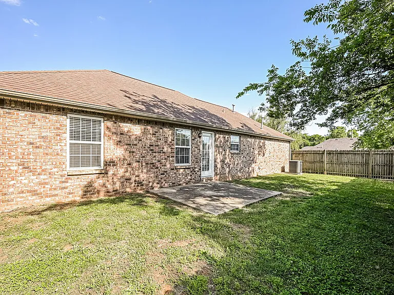 9003 Callan Ct — Photo 15
