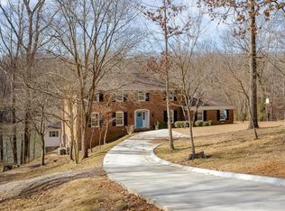 322 Deer Point Ln, Florence, AL 35634