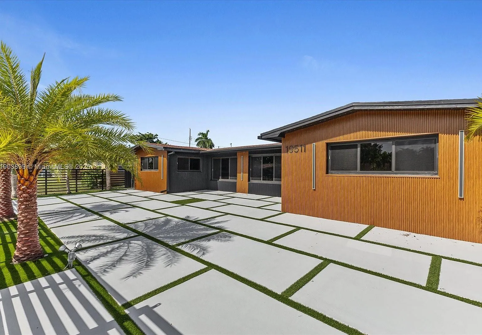 Greyknoll Estates — Photo 4