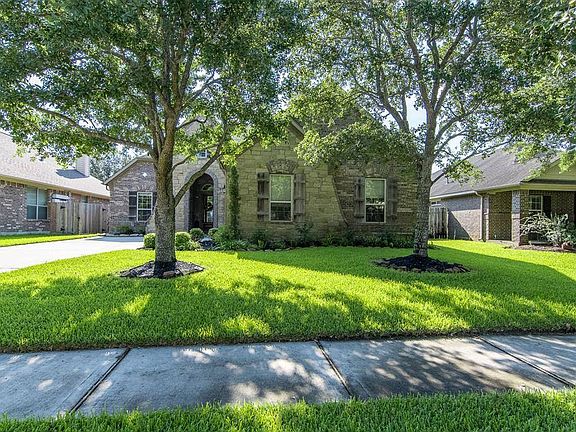 2nd image of 25322 Hamden Valley Dr