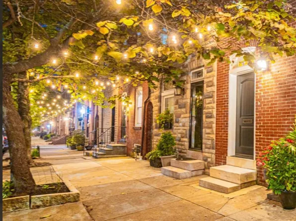 418 S Regester St, Baltimore, MD 21231