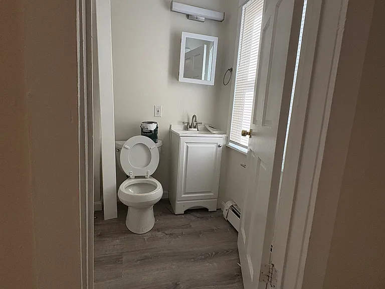 8 Hammond St #1 — Photo 8