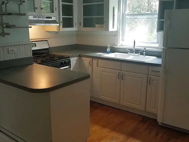 620 Hope St — Photo 10