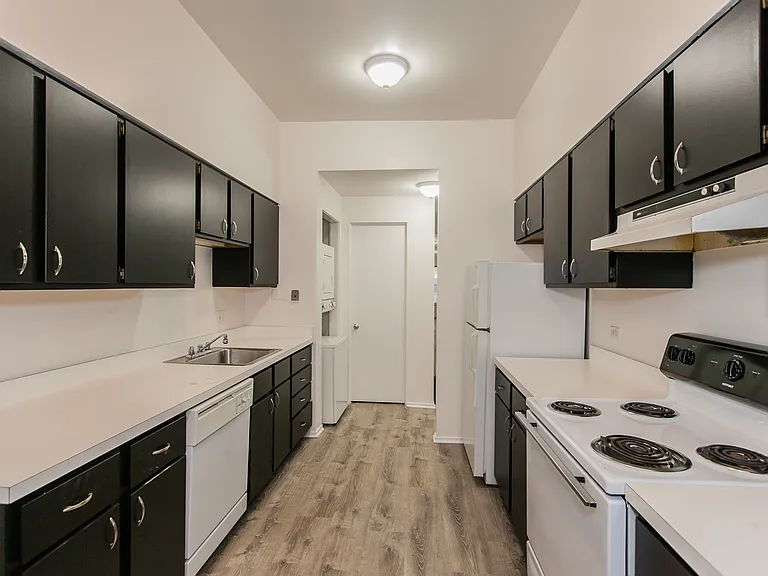 3450 N Elaine Pl #2 — Photo 15