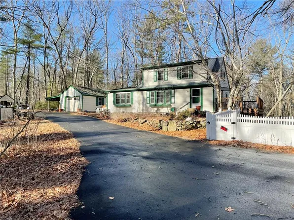 120 Tarkiln Rd, Burrillville, RI 02839